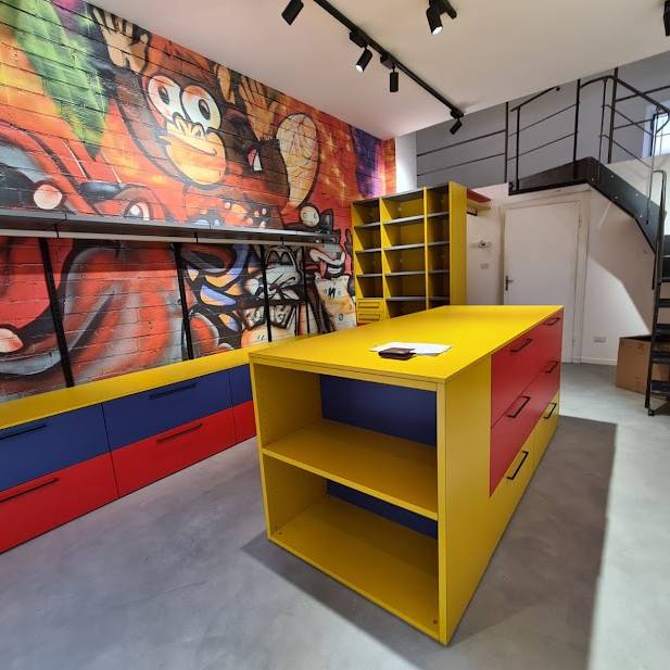 negozio-varese-resinnova-pavvimenti-rivestimenti-carta-da-parati-wall&cdeco-finitura-stonalizzata (2)