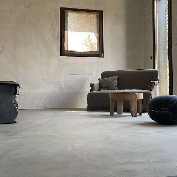 Villa-saint-paul-provincia-di-como-resinnova-microcemento-natural-G40(7)