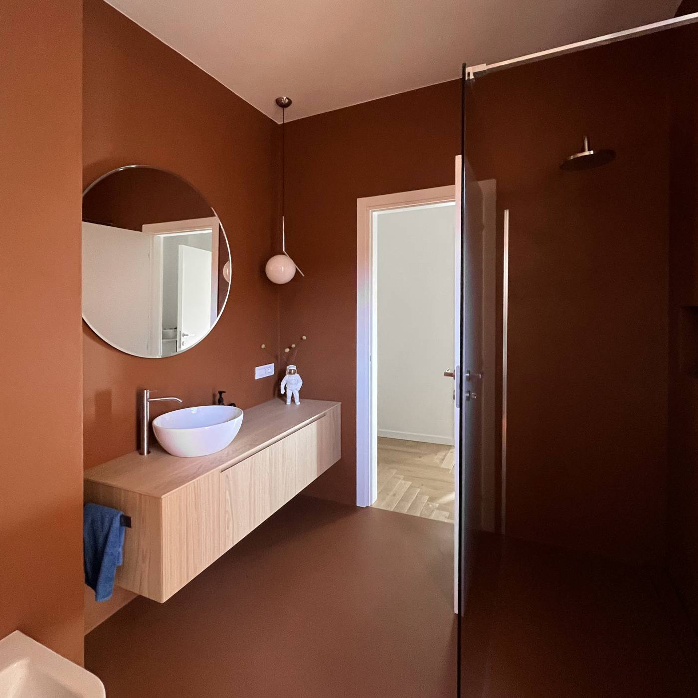 appartamento-stefano-resinnova-provincia-di-como-pavimenti-superfici-microcemento-pastellone