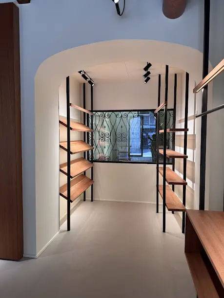 resinnova-superifci-pavimenti-resina-appartamento-claudio-milano