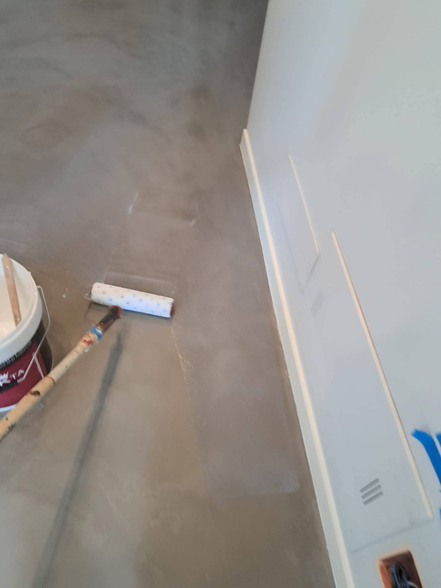 appartamento-pamela-resinnova-carimate-supefici-pavimenti-rivestimenti-natural-g40