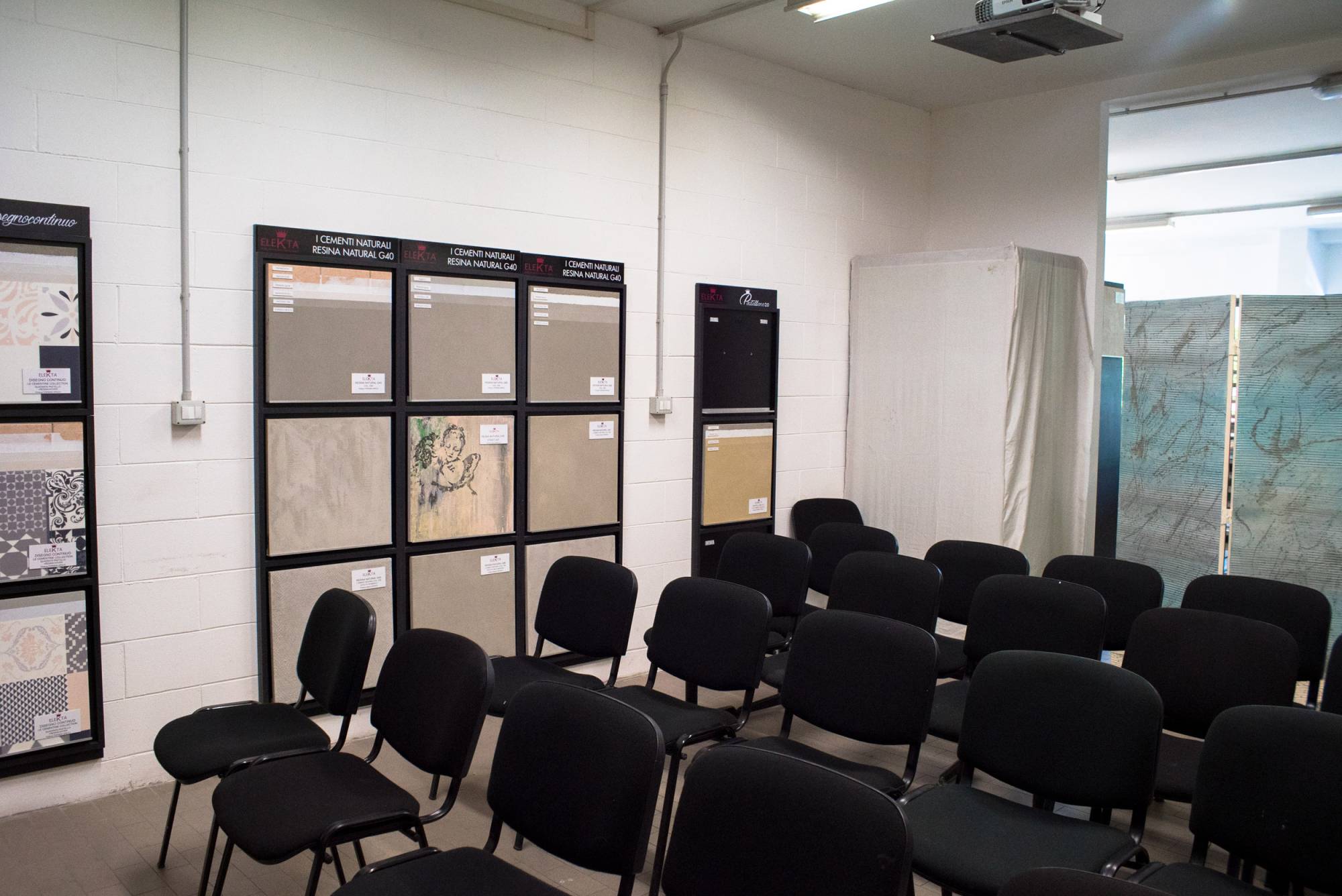 resinnova-showroom-cadorago-pavimenti-supercifi-resina-microcementi (161)