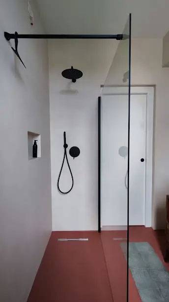 resinnova-appartamento-serena-pavimenti-superfici-resina