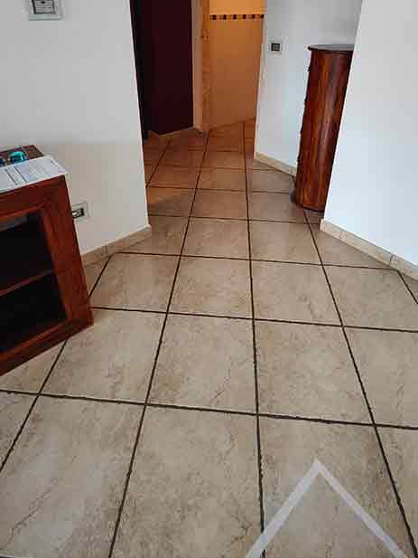 appartamento-corbetta-resinnova-monza-e-brianza-supefici-pavimenti-microcemento-natural-g40-4