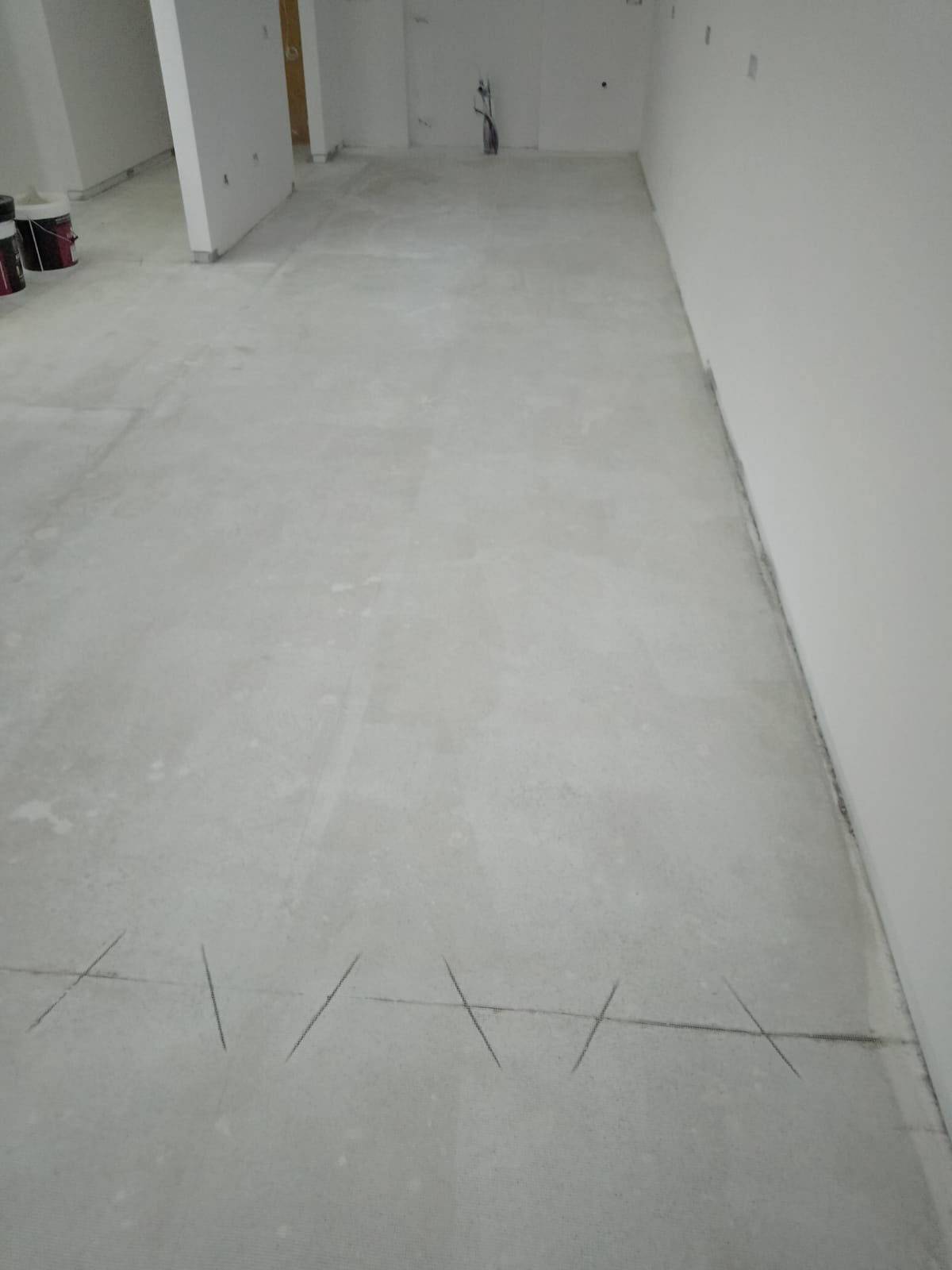 appartamento-riccardi-resinnova-monappartamento-monticello-rivestimento-pastellone-monolak