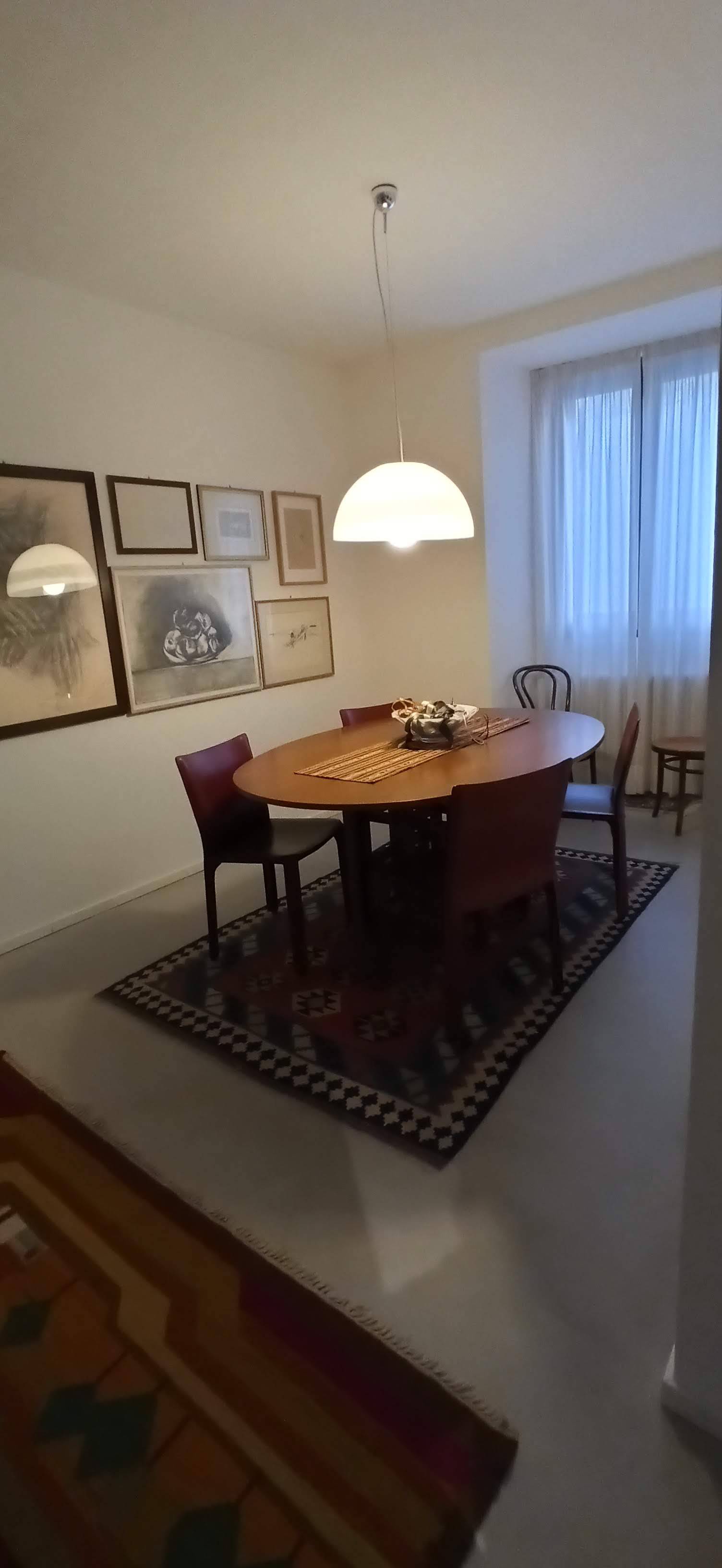 appartamento-giulio-como-resinnova-pavimenti-rivestimenti-microcemento-pastellone-rivestimenti-farrow&ball (8)