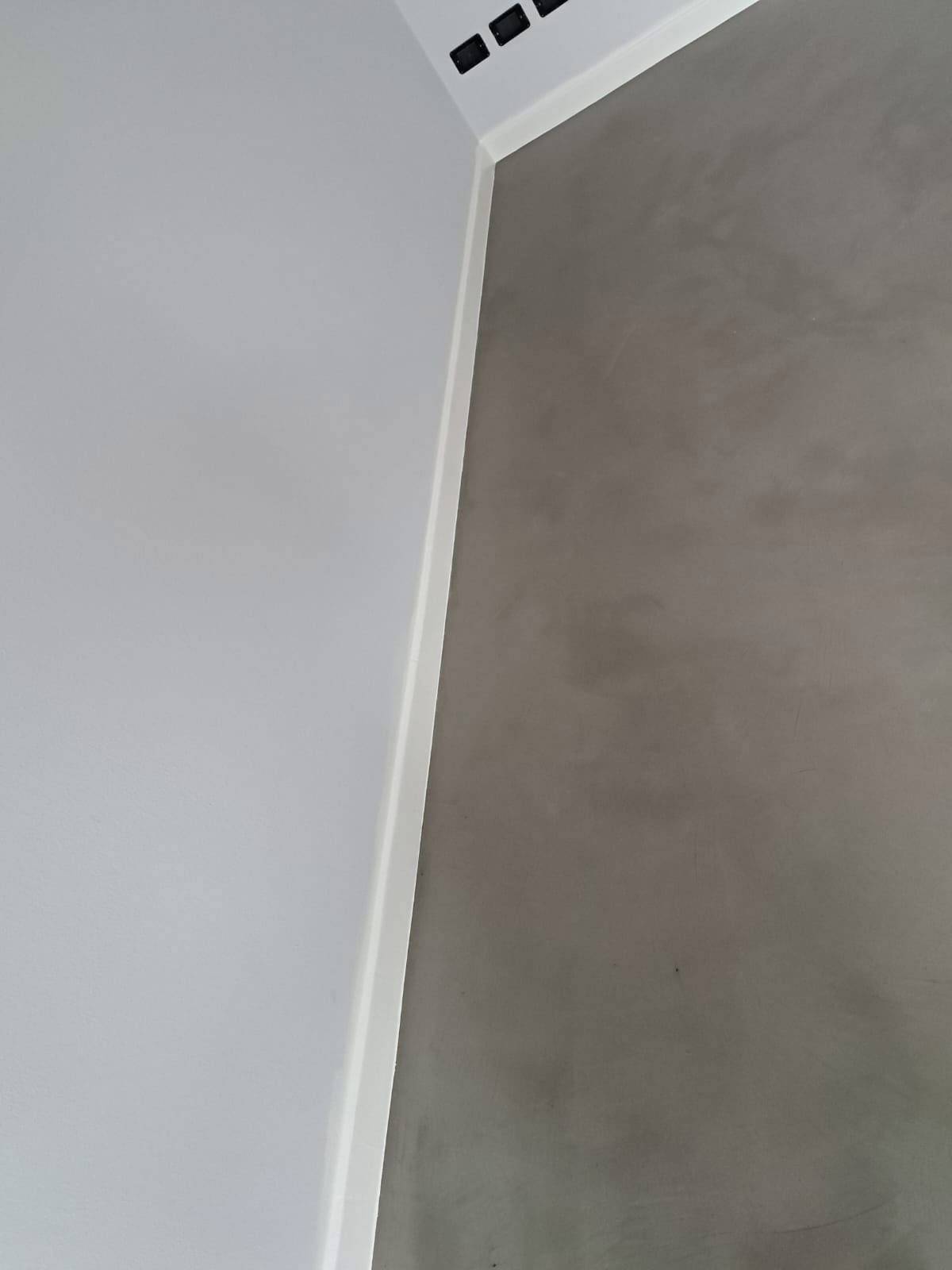 appartamento-pamela-resinnova-carimate-supefici-pavimenti-rivestimenti-natural-g40