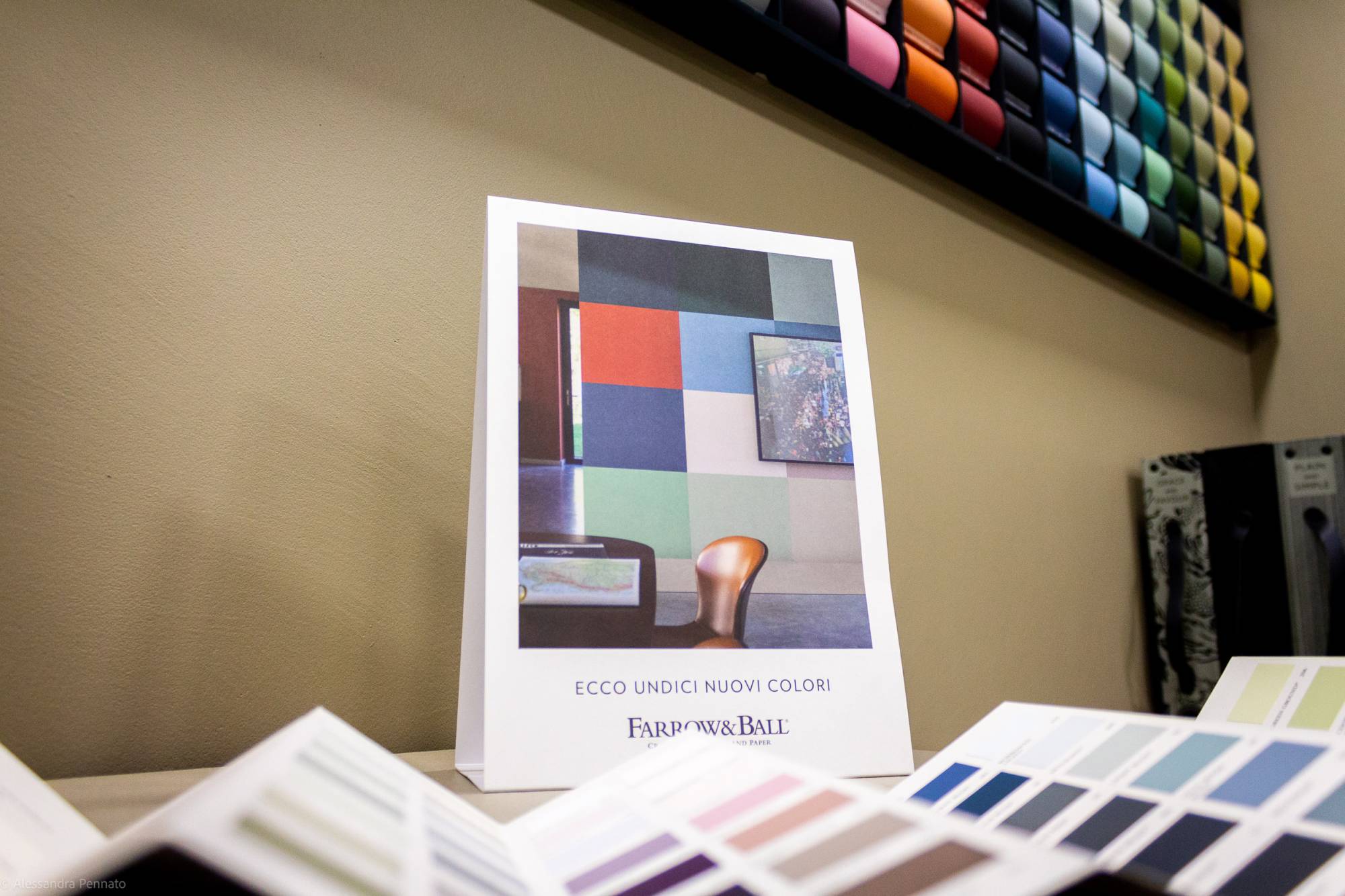 resinnova-showroom-como-pavimenti-supercifi-resina-microcementi (27)